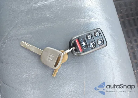 2010 Honda Odyssey Ex-L из США, поврежденный, VIN 5FNRL3H7XAB007137